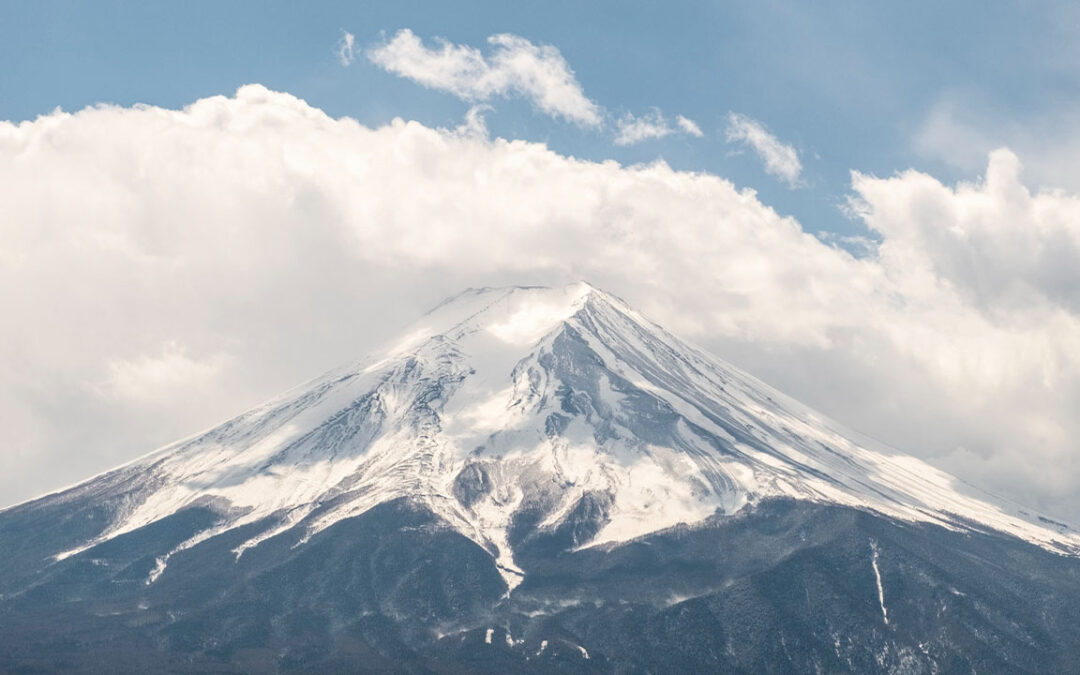 The Sacred Peak: Exploring Mount Fuji&rsquo;s Majesty